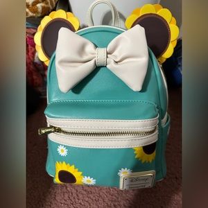Loungefly Minnie Mouse sunflower backpack
